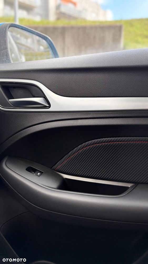MG ZS 1.0 T-GDI Exclusive - 12
