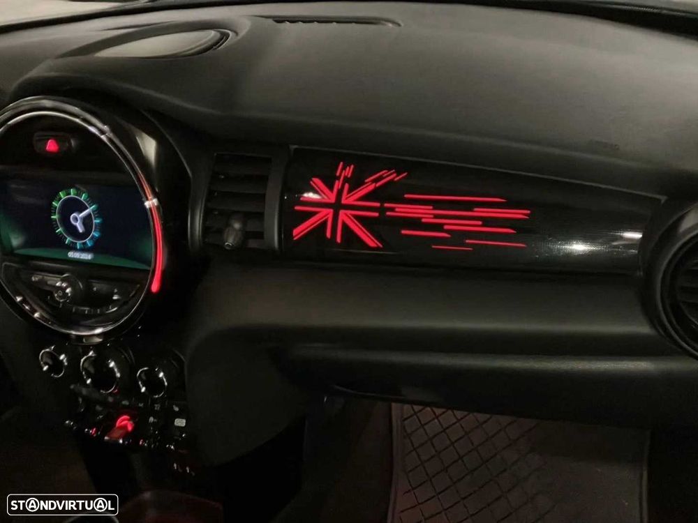 MINI 3 Portas John Cooper Works - 19