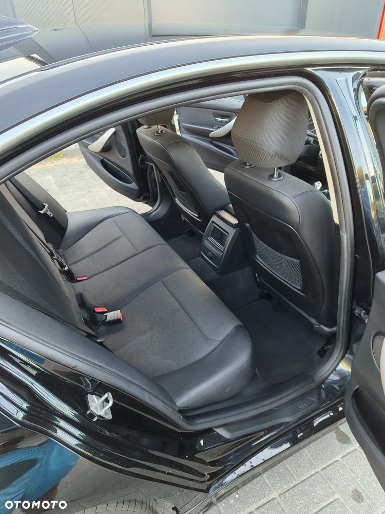 BMW Seria 3 320i Advantage - 20