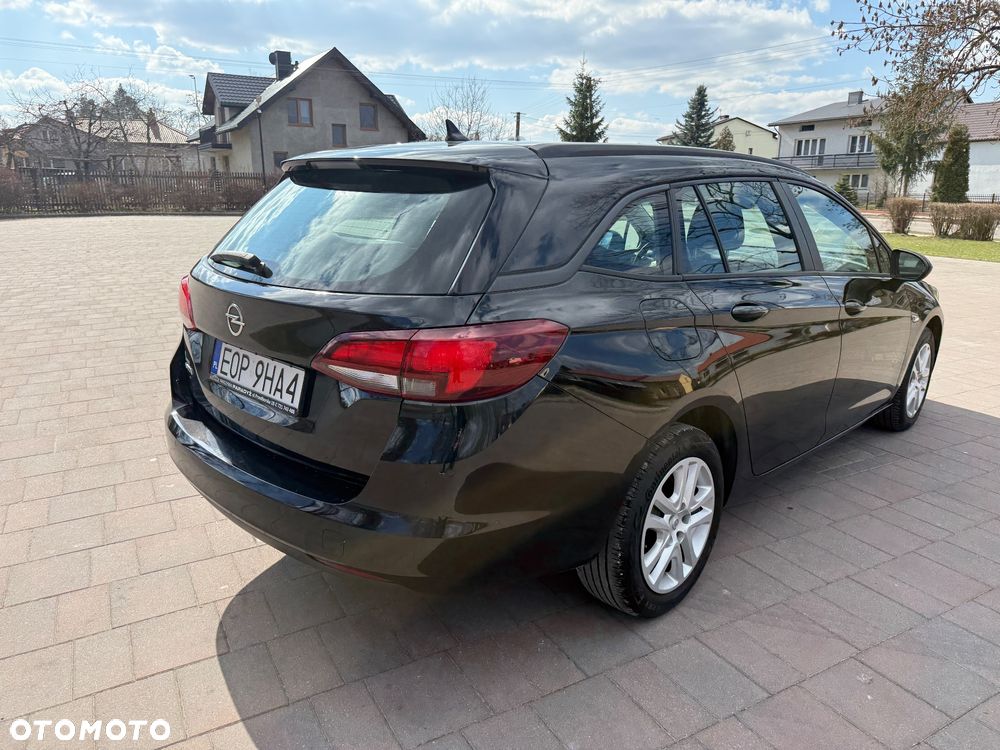 Opel Astra 1.6 D Automatik Start/Stop Innovation - 3