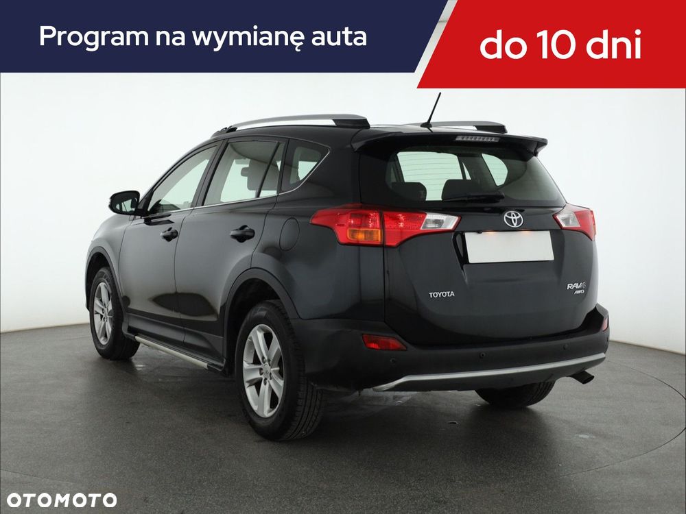 Toyota RAV4 - 6