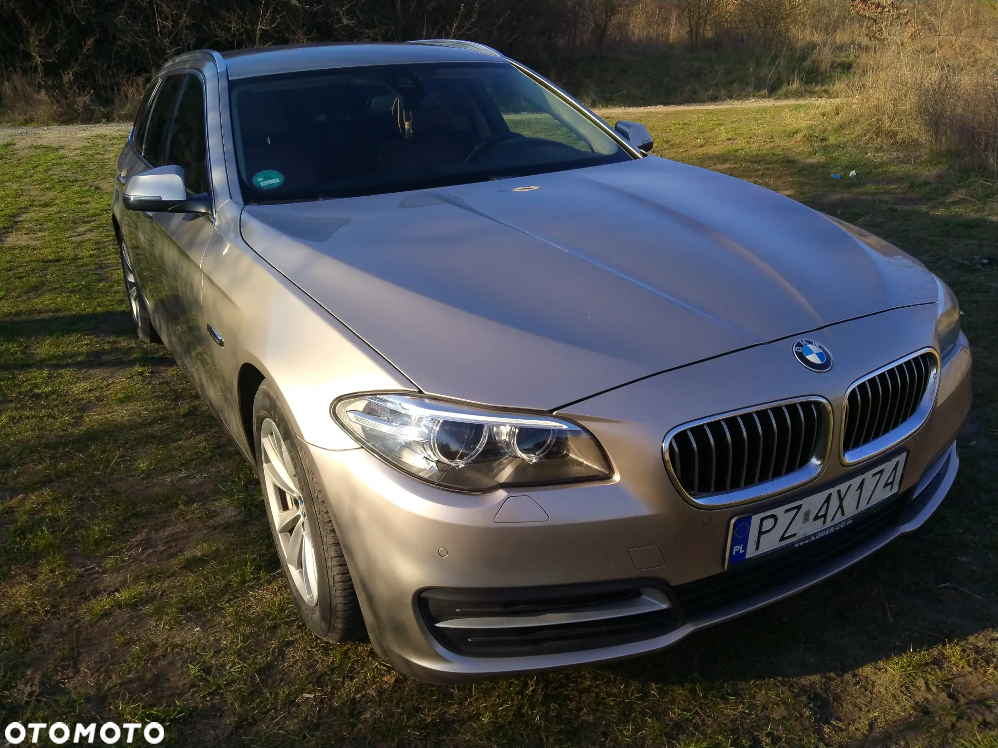 BMW Seria 5 525d Touring Luxury Line - 2