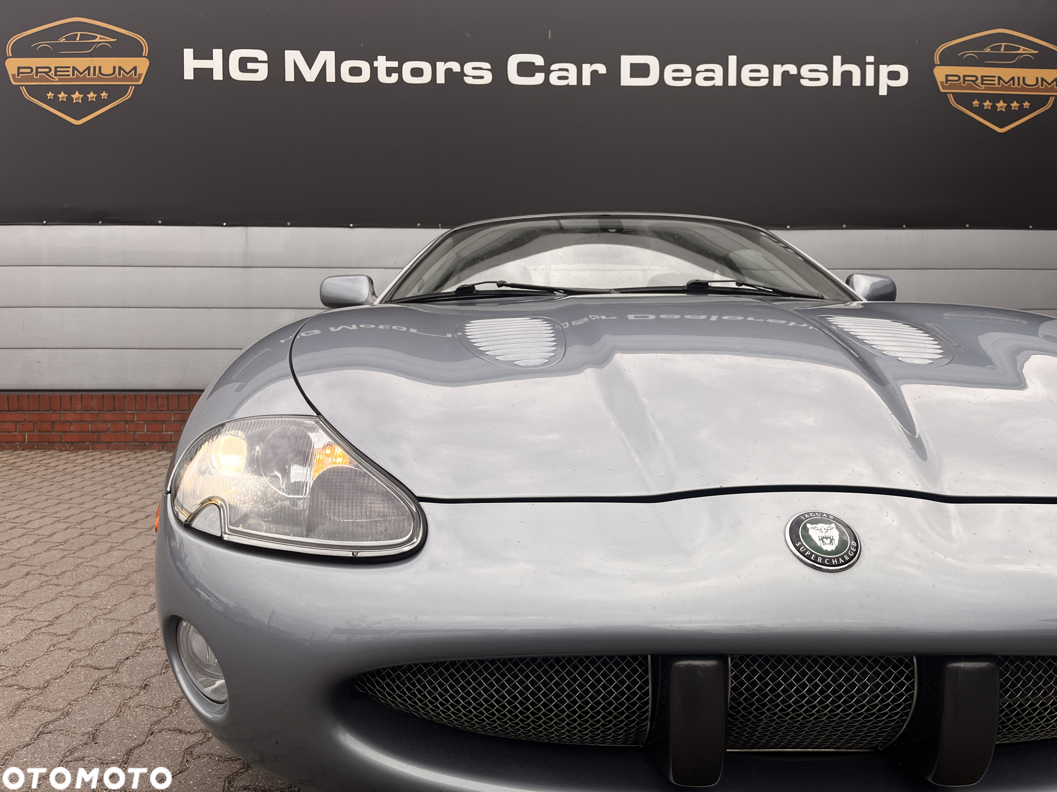 Jaguar XK XKR Coupe - 21