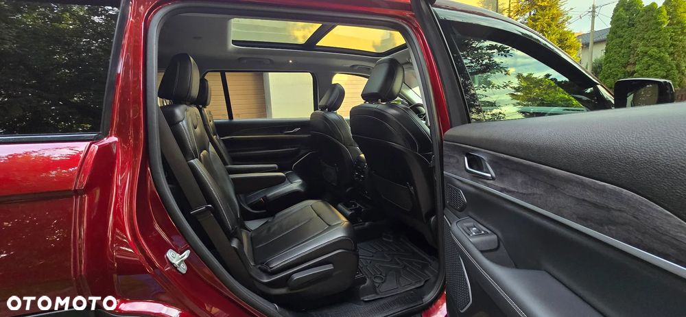 Jeep Grand Cherokee - 16