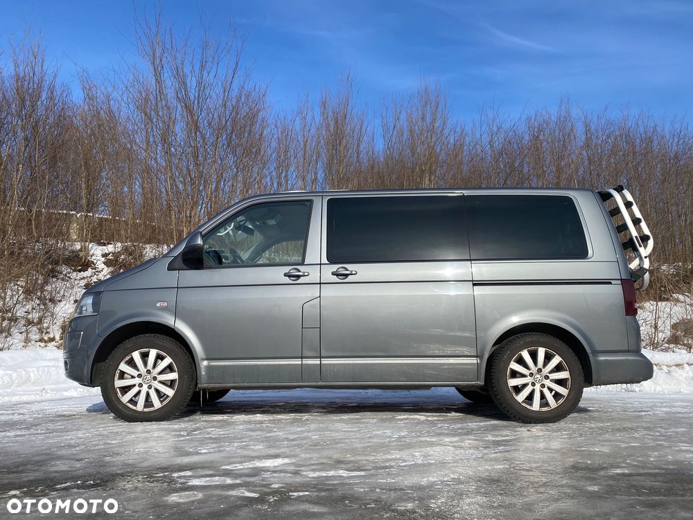 Volkswagen Multivan - 5