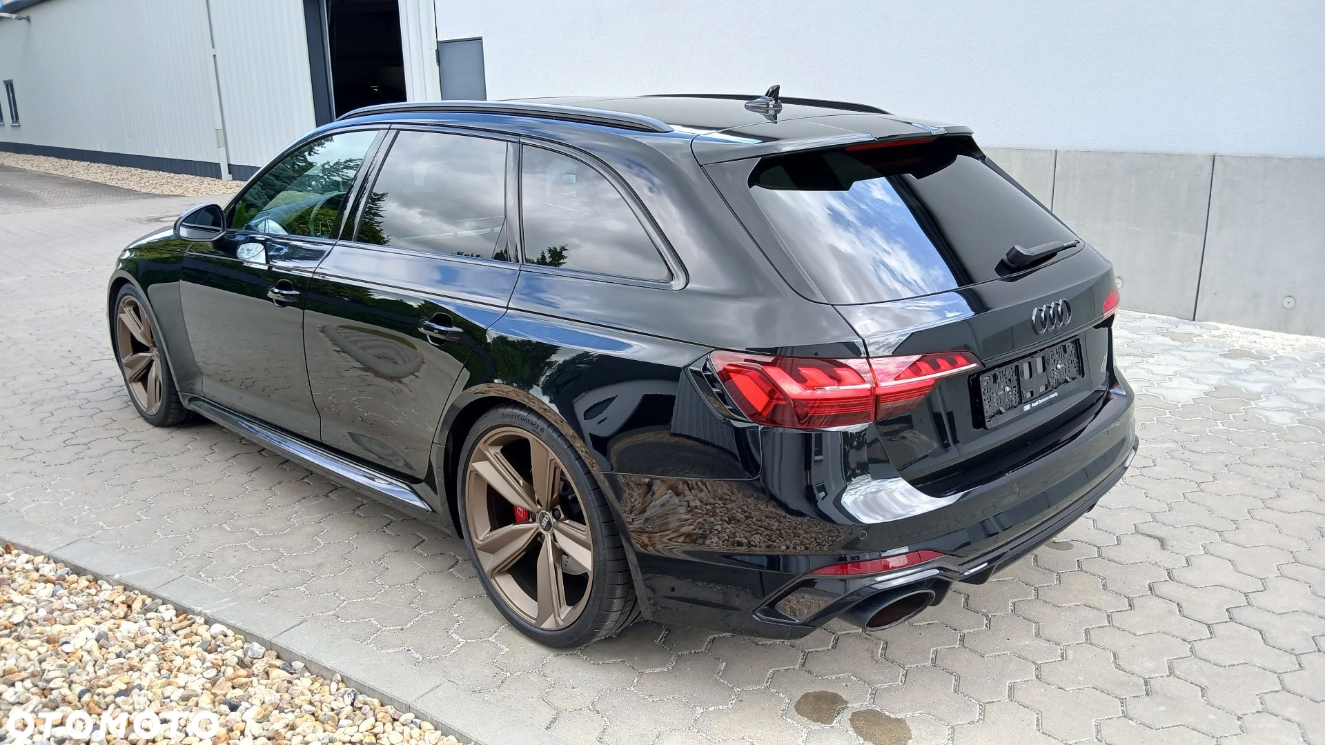 Audi RS4 - 3