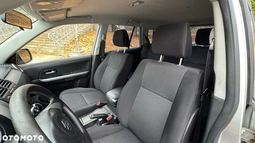 Suzuki Grand Vitara - 9