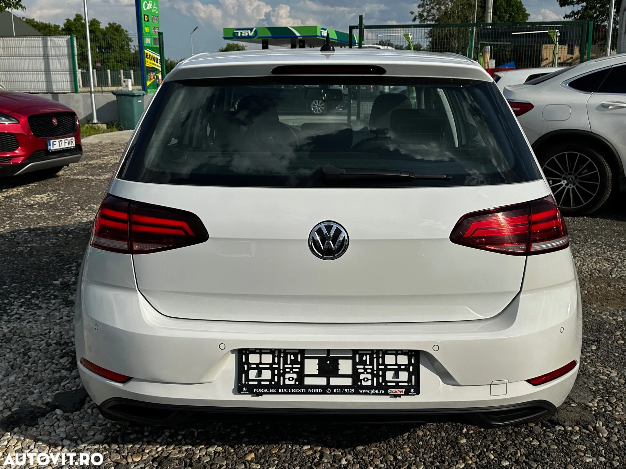 Volkswagen Golf 1.6 TDI Trendline - 3