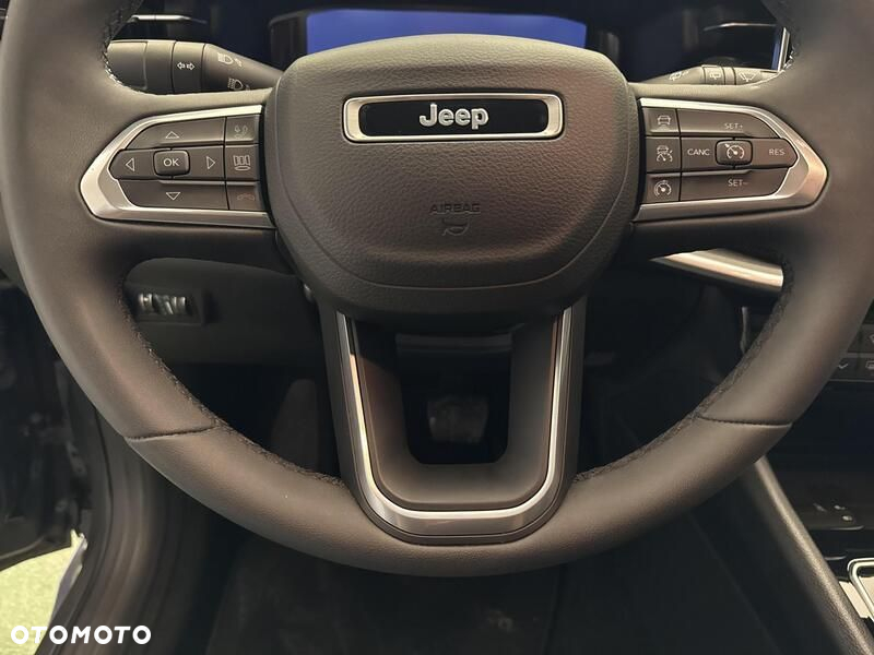 Jeep Compass - 13