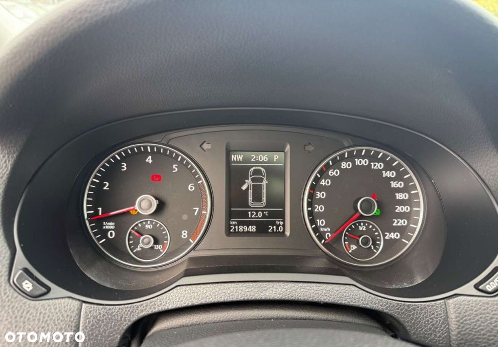 Volkswagen Sharan - 12