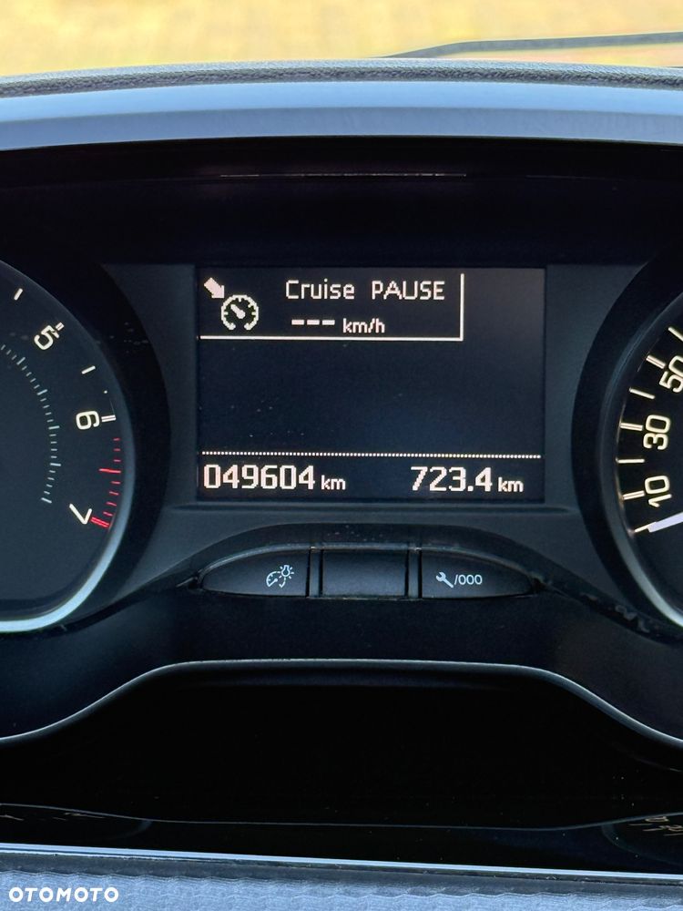 Peugeot 208 1.2 PureTech Allure S&S - 13