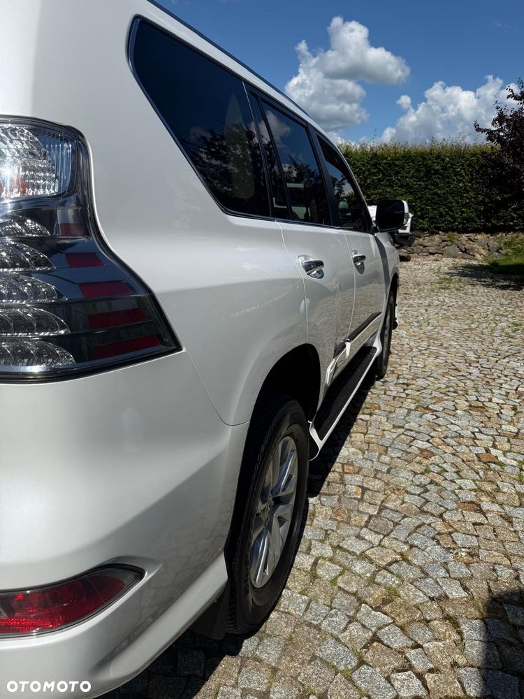 Lexus GX - 32