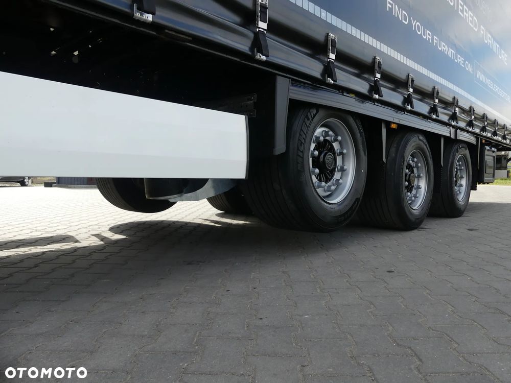 Krone MEGA / FIRANKA / OŚ PODNOSZONA / DACH PODNOSZONY / - 24