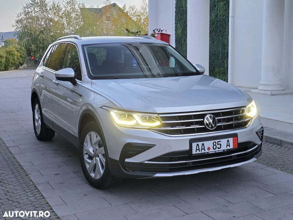 Volkswagen Tiguan 2.0 TDI SCR 4MOTION DSG Elegance - 31