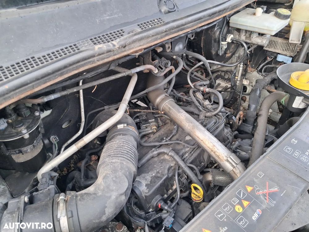 Renault Master Furgon L3H2 2.3 dci - 5