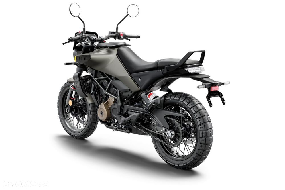 Husqvarna Svartpilen - 4