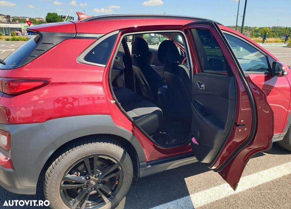 Hyundai KONA Premium - 17