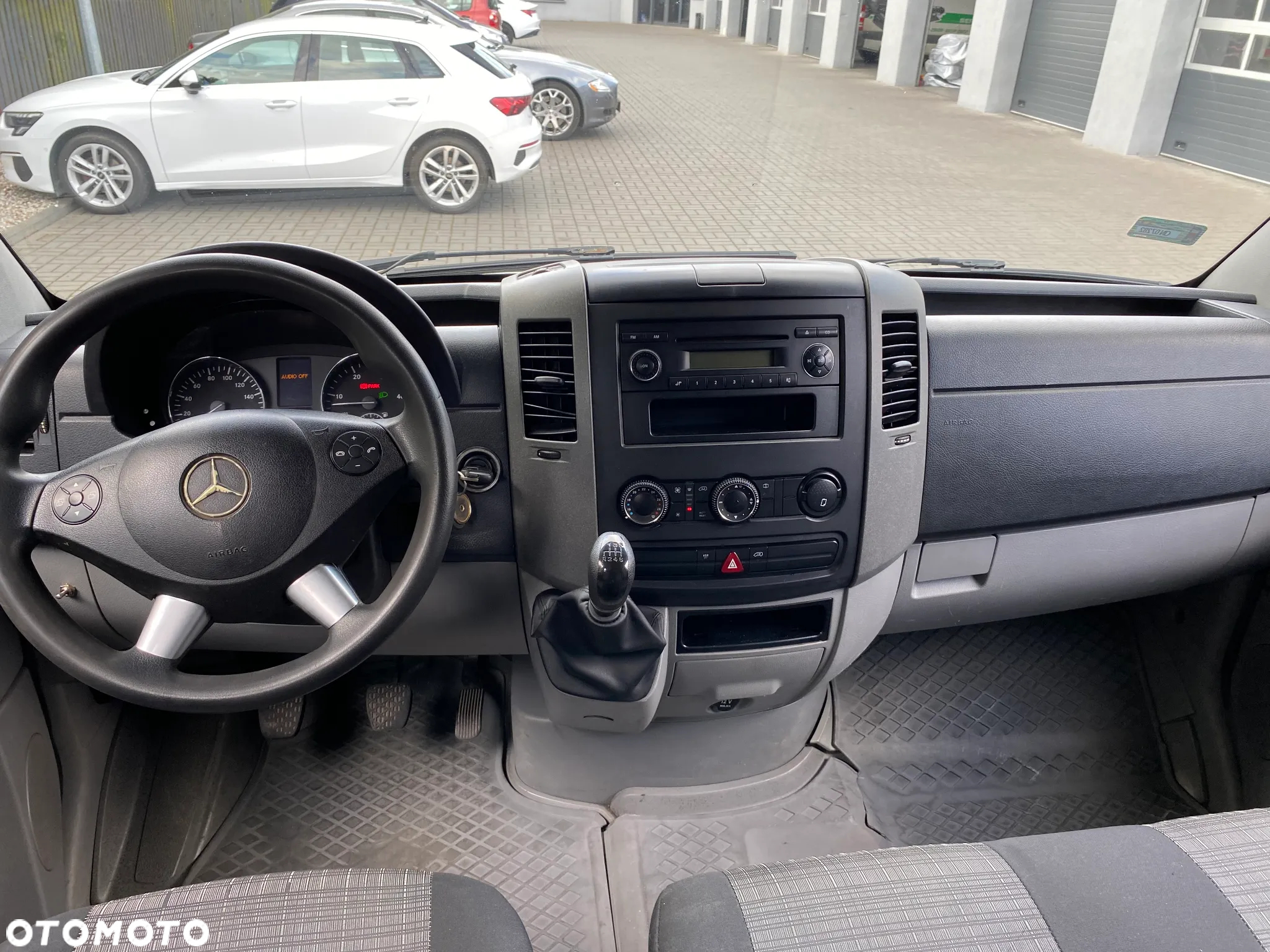 Mercedes-Benz SPRINTER - 9
