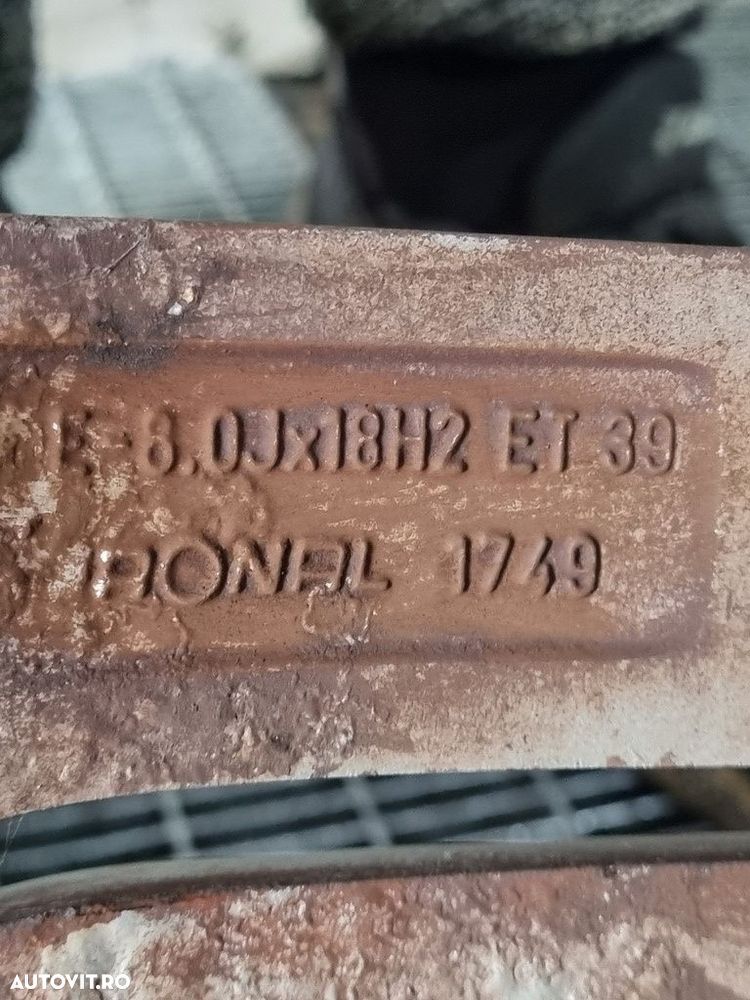 Jante aliaj AUDI Q5 2008 - 2015 (1343) R18 R18 5*112 et39 - 7