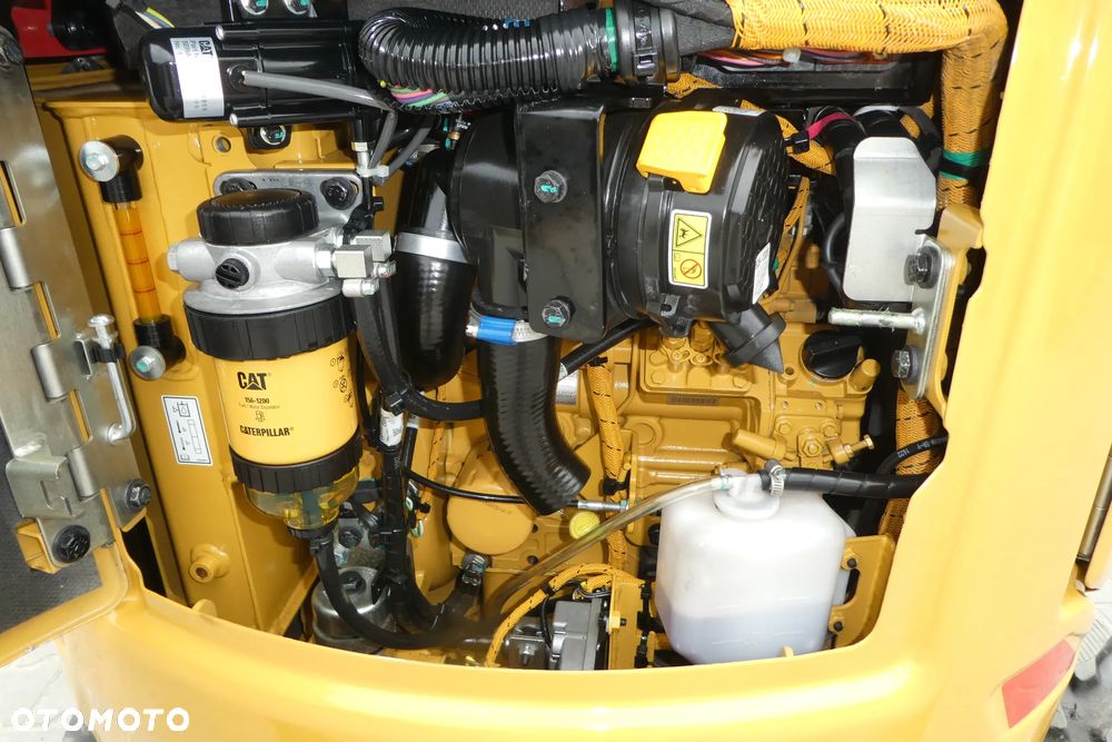 Caterpillar 301,8 PODWOZIE ROSUWANE - 14
