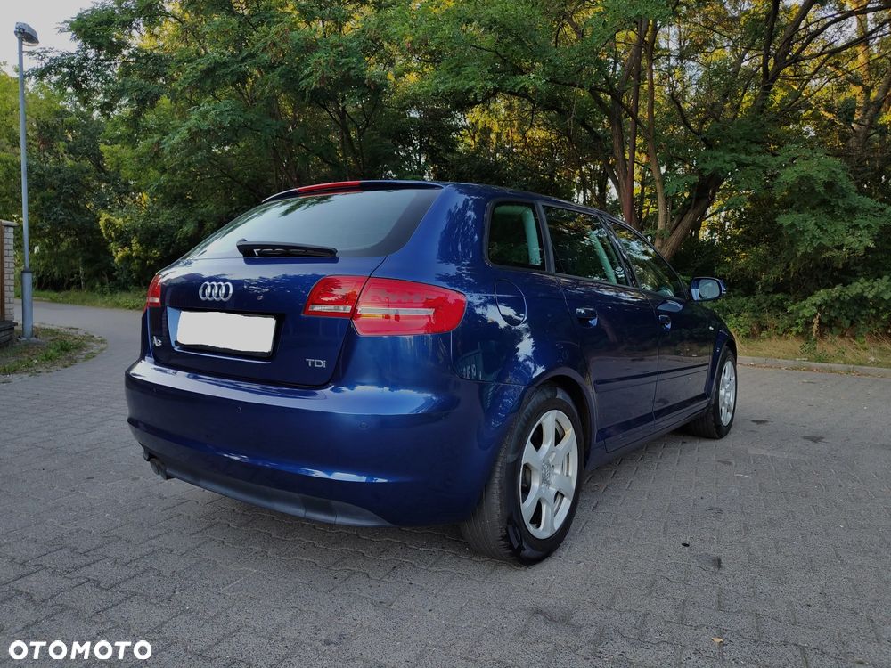 Audi A3 Sportback 2.0 TDI DPF S line Sportpaket - 6