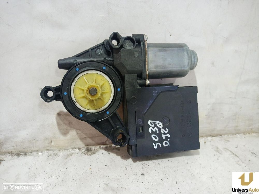 MOTOR ELEVADOR DE VIDRO FRONTAL ESQUERDO VOLKSWAGEN GOLF V 2006 -1K0959793 - 7