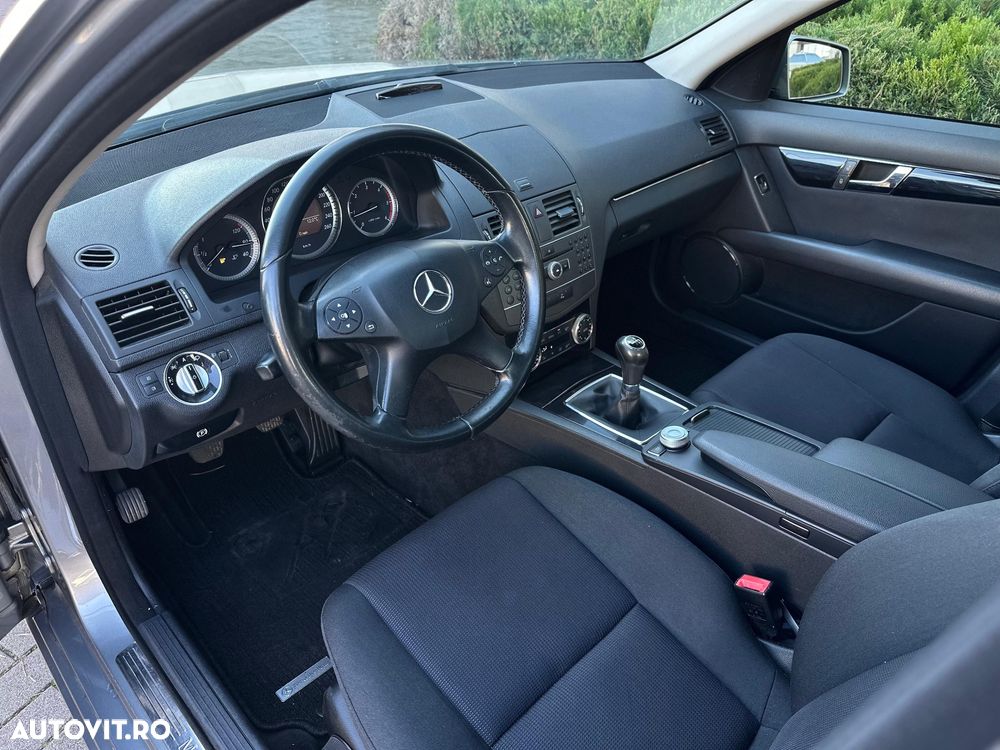 Mercedes-Benz C 220 CDI DPF Elegance - 10