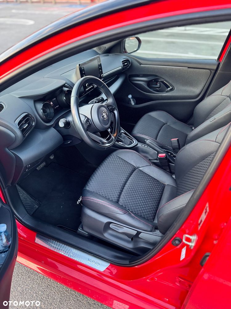 Toyota Yaris 1.5 Premiere Edition CVT - 12