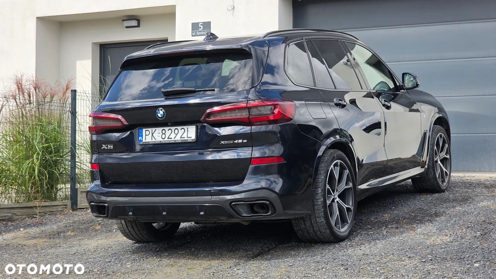 BMW X5 xDrive45e - 11