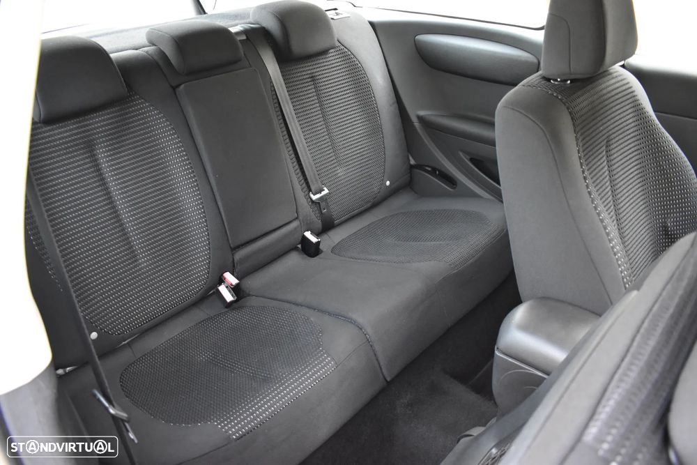 Citroën C4 1.4 16V VTR Pack - 11
