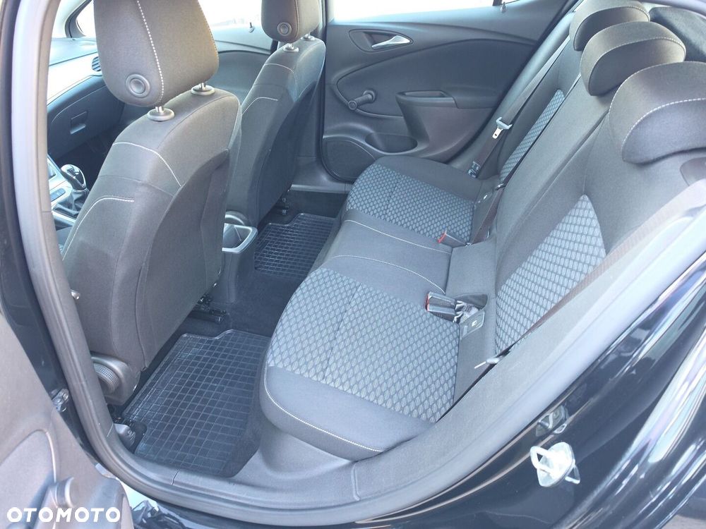 Opel Astra - 14