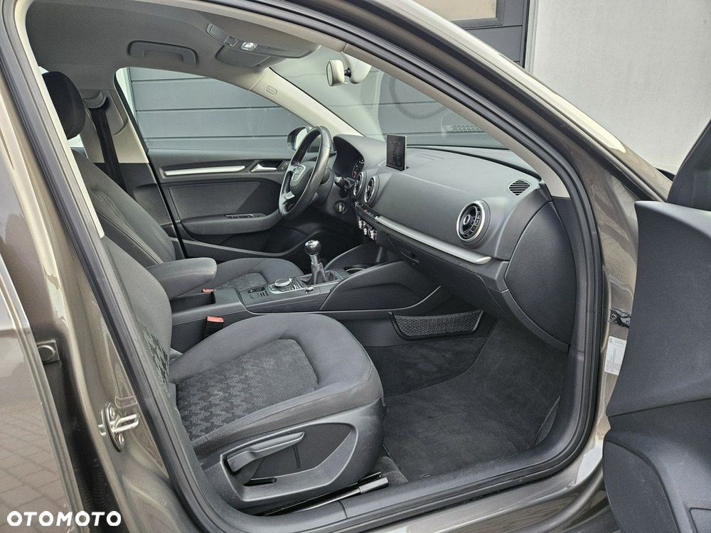 Audi A3 Sportback 1.4 TFSI Attraction - 26