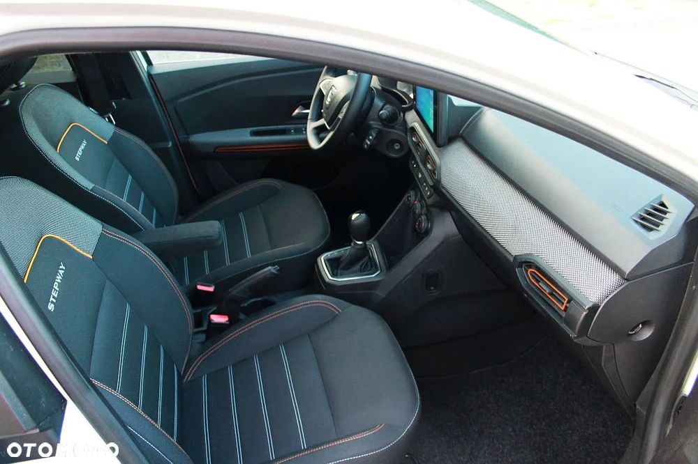Dacia Sandero Stepway - 14