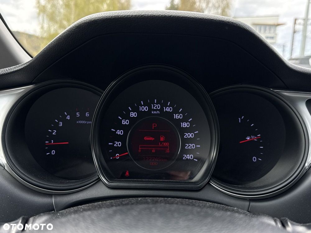 Kia Ceed - 20