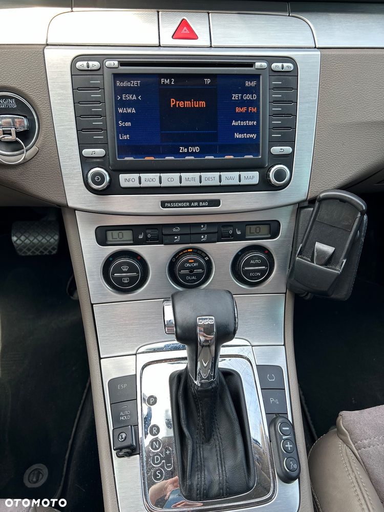 Volkswagen Passat - 5