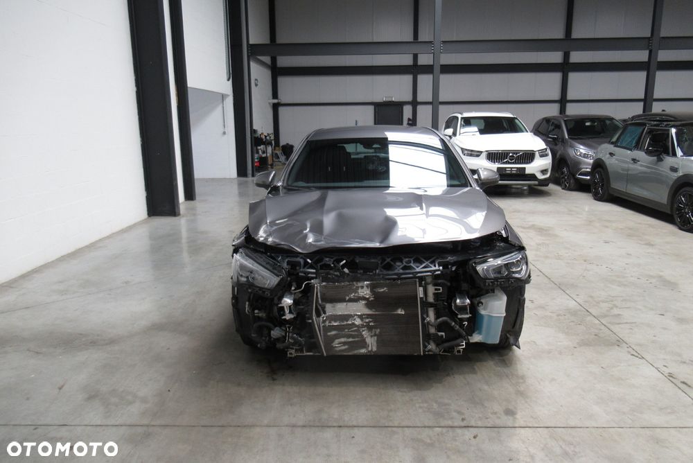 Mercedes-Benz CLA 250 e 8G-DCT Special Edition - 6