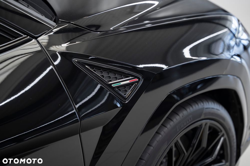 Lamborghini Urus - 8