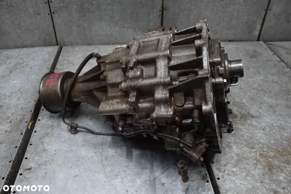 NISSAN NAVARA D22 3.0 DI REDUKTOR - 8