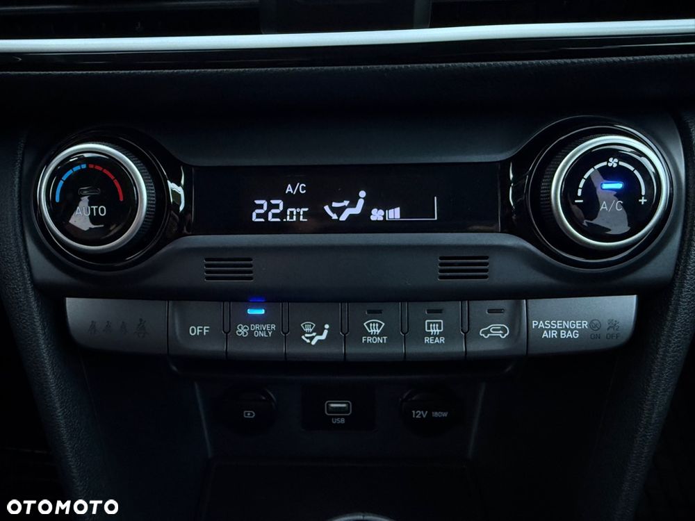 Hyundai Kona 1.6 GDI DCT Premium - 27