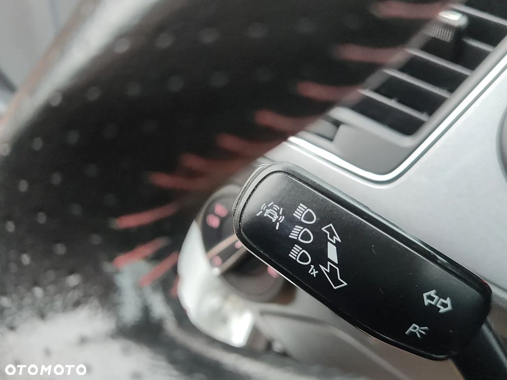 Seat Leon 2.0 TDI Start&Stop DSG FR - 26