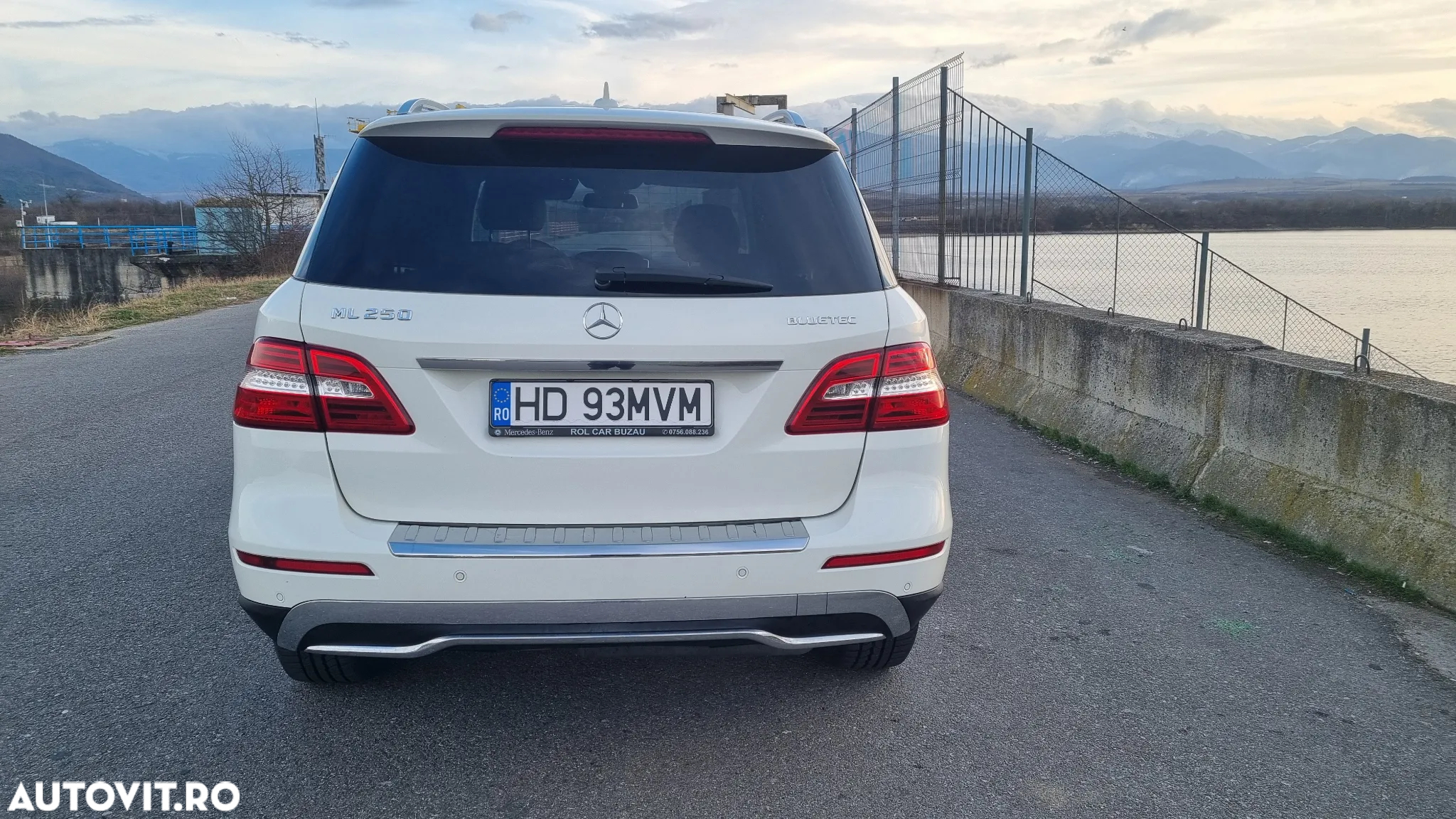 Mercedes-Benz ML 250 BlueTec 4MATIC Aut - 6