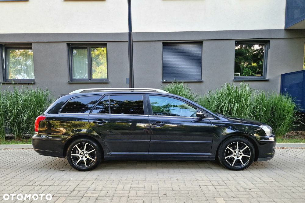 Toyota Avensis 1.8 VVT-i - 5