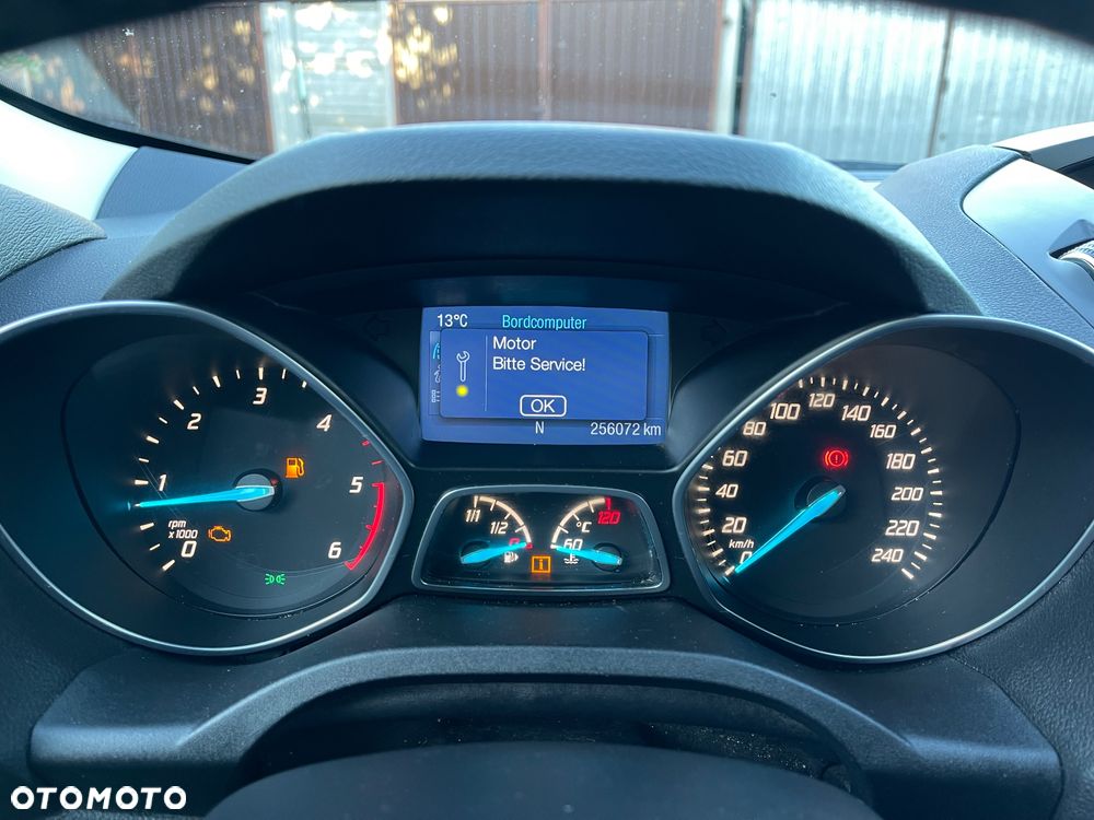 Ford Kuga 2.0 TDCi 2x4 Individual - 13