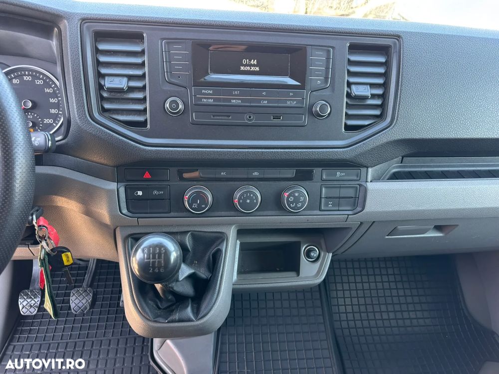 Volkswagen Crafter - 23
