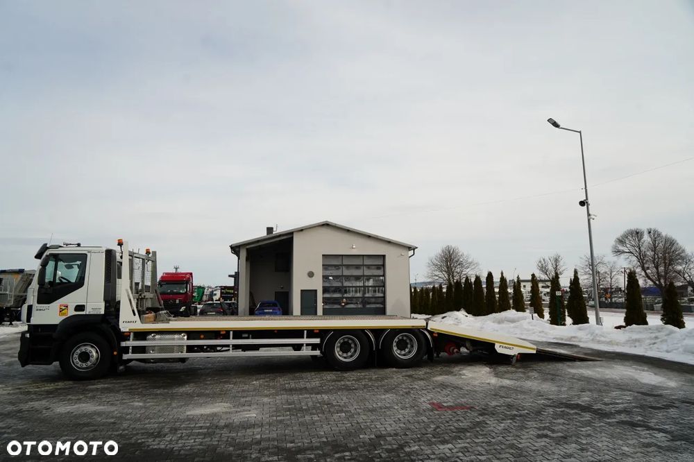 Iveco STRALIS 360 / 6X2 /  LAWETA / PLATFORMA 9,3 M / NAJAZDY HYDRAULICZNE / WYCIĄGARKA / OŚ PODONOSZONA  / EURO 6 - 2