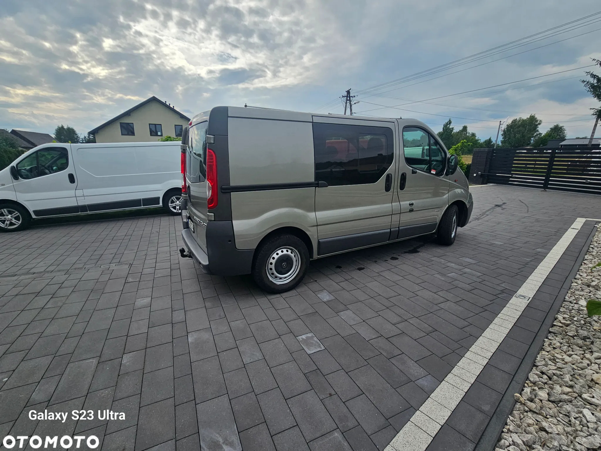 Opel Vivaro - 15