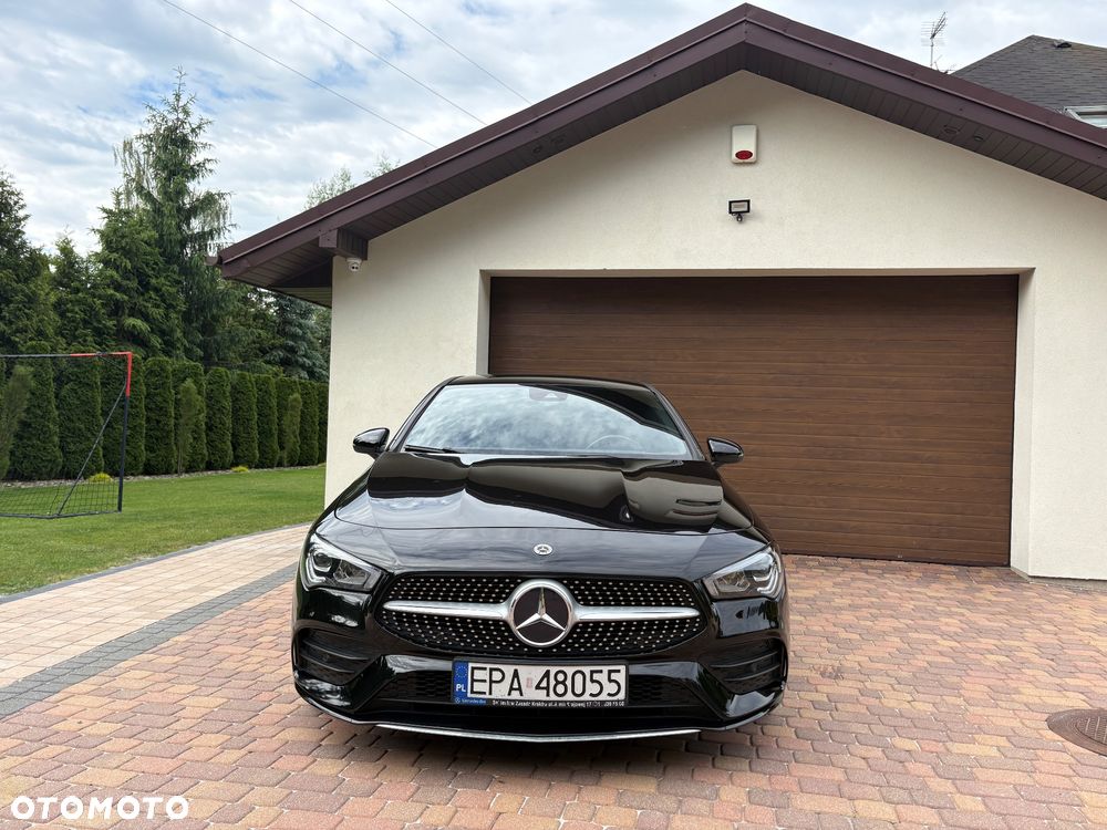 Mercedes-Benz CLA - 4