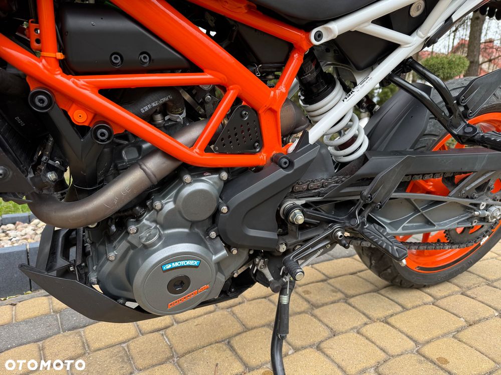KTM Duke - 4