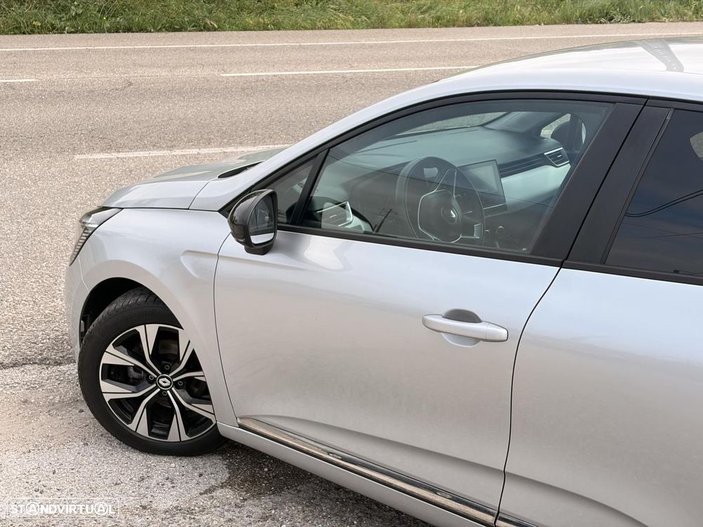 Renault Clio 1.0 TCe Evolution Bi-Fuel - 4