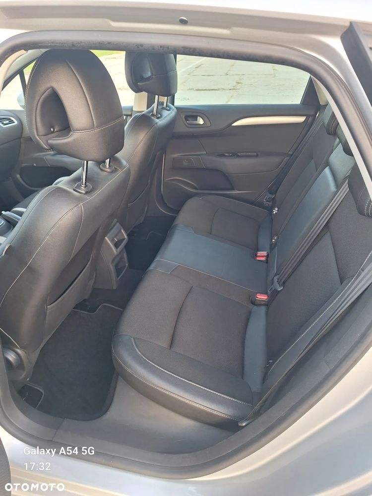 Citroën C4 VTi 120 Business Class - 11